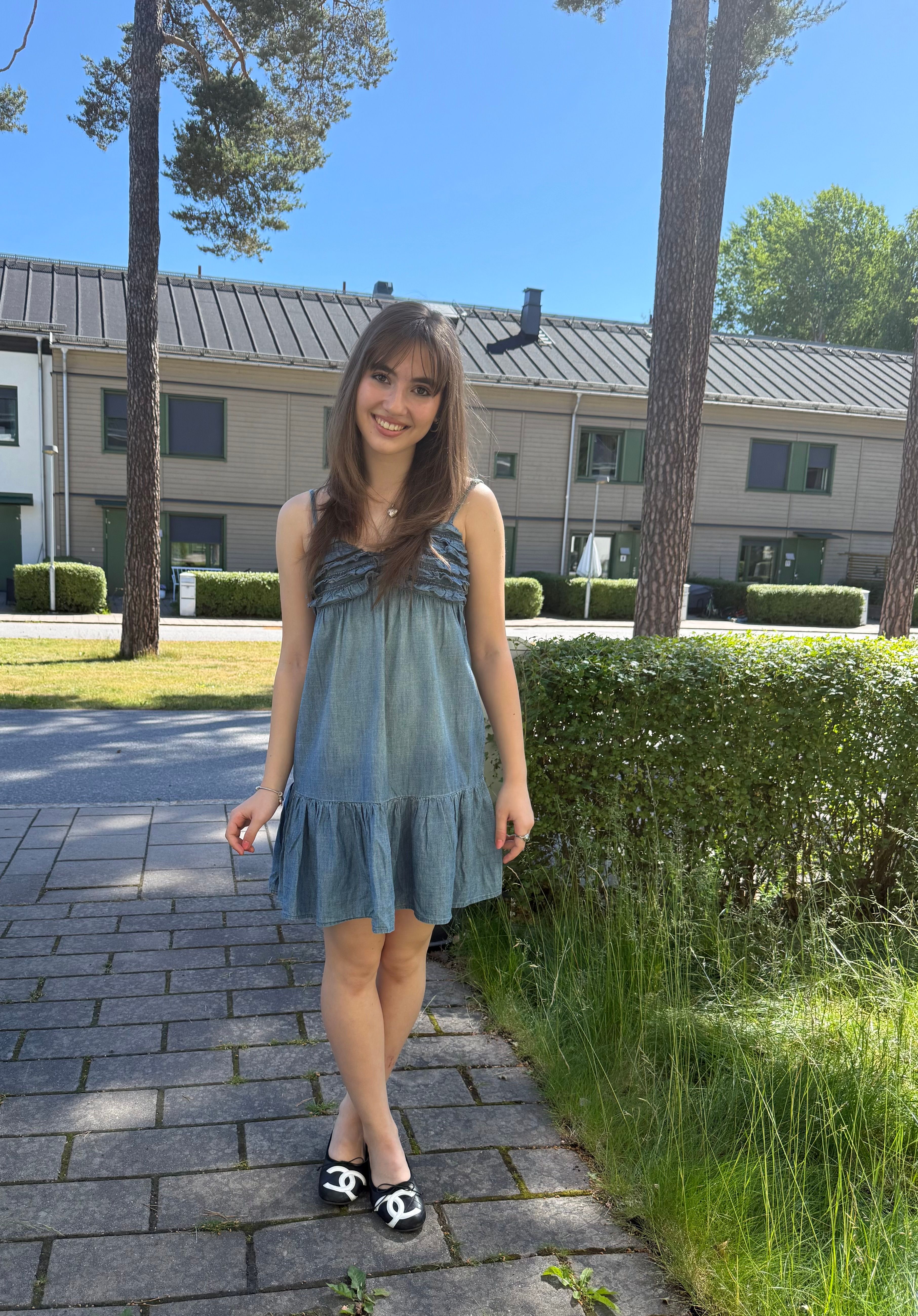 bild 0}