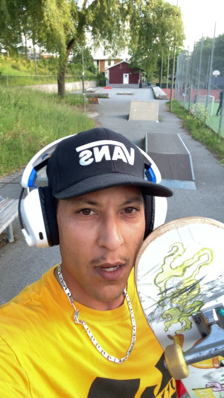 bild 0}