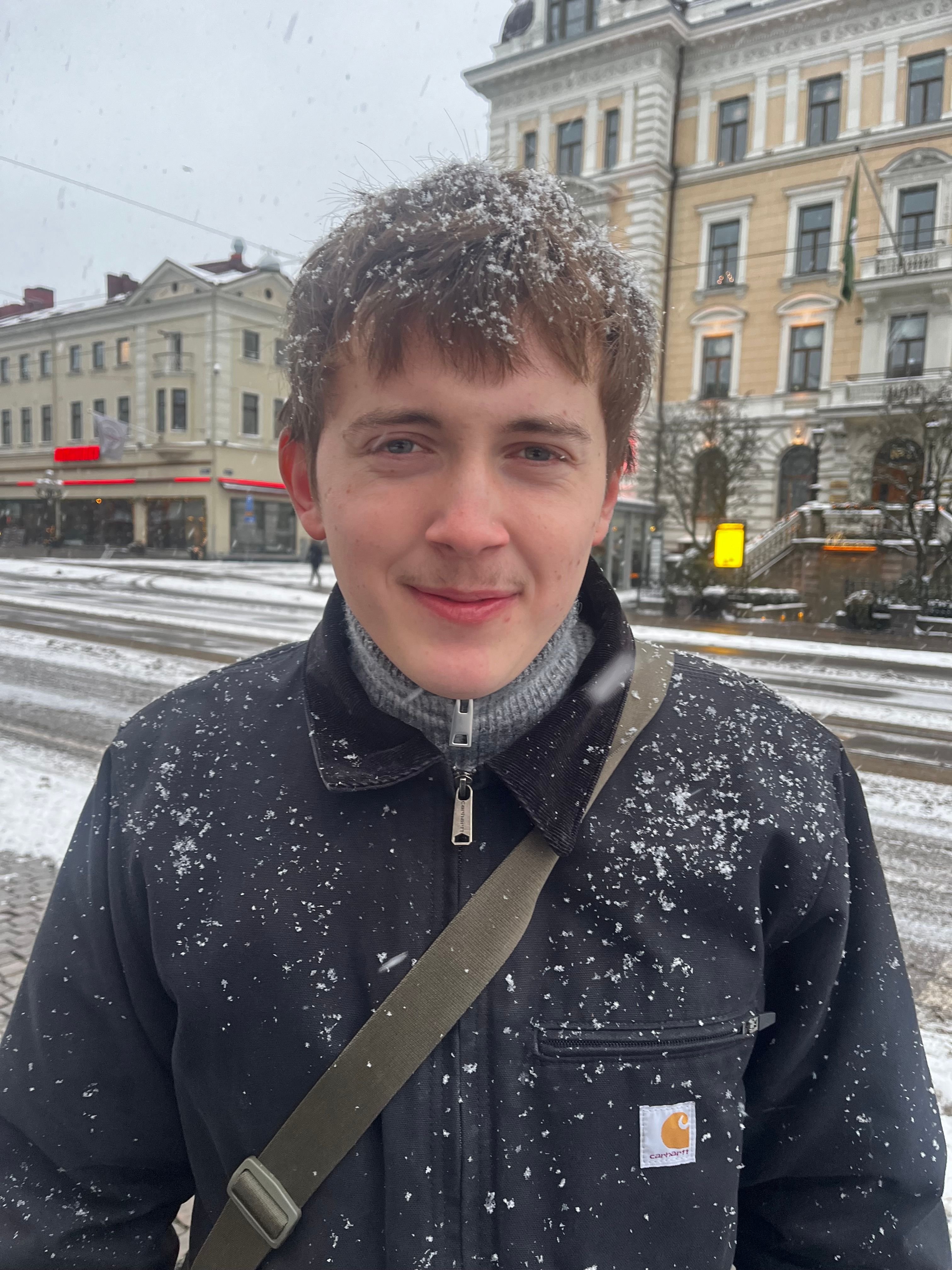 bild 0}