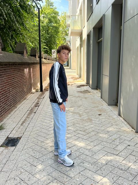 bild 0}