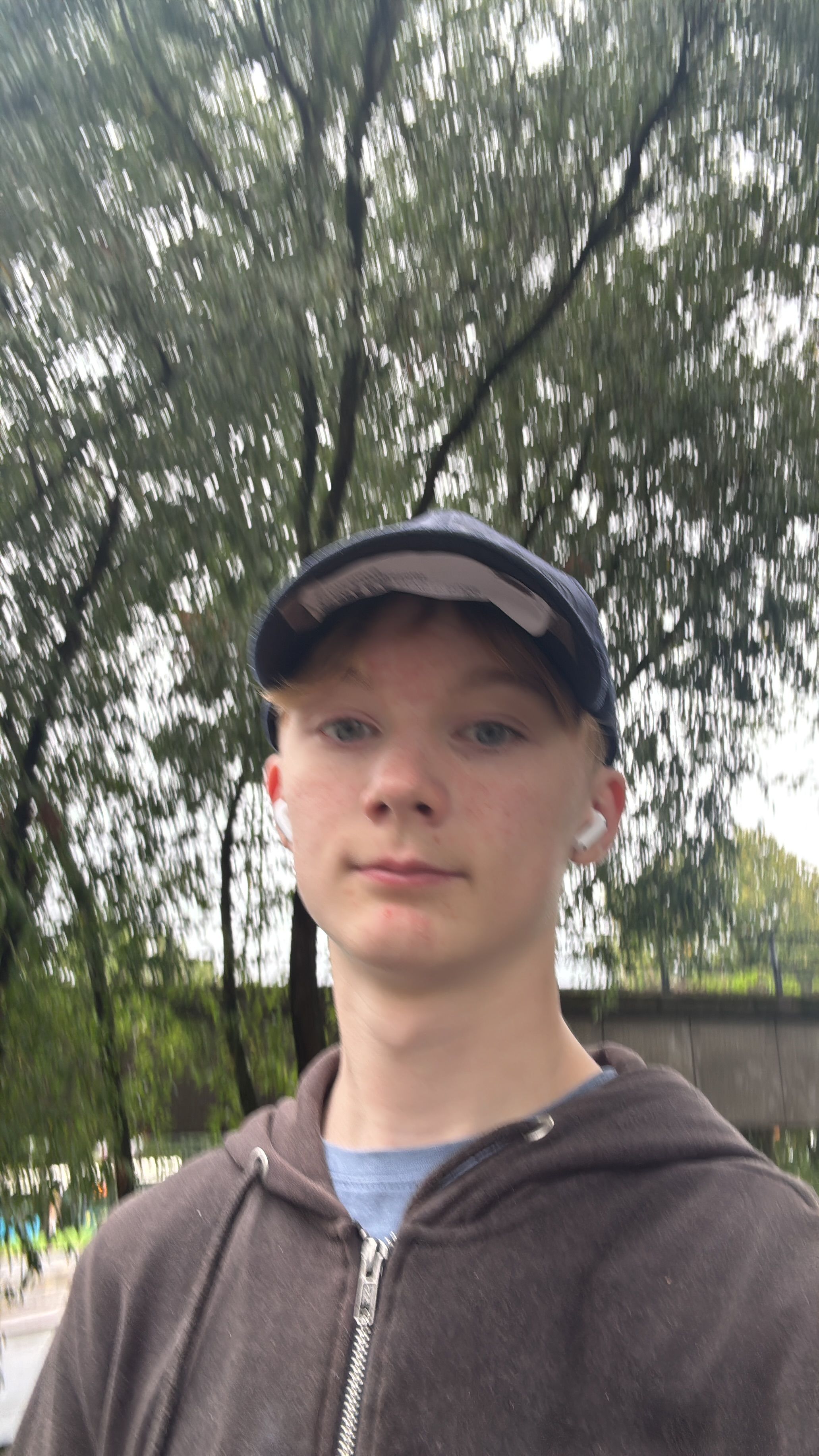 bild 0}