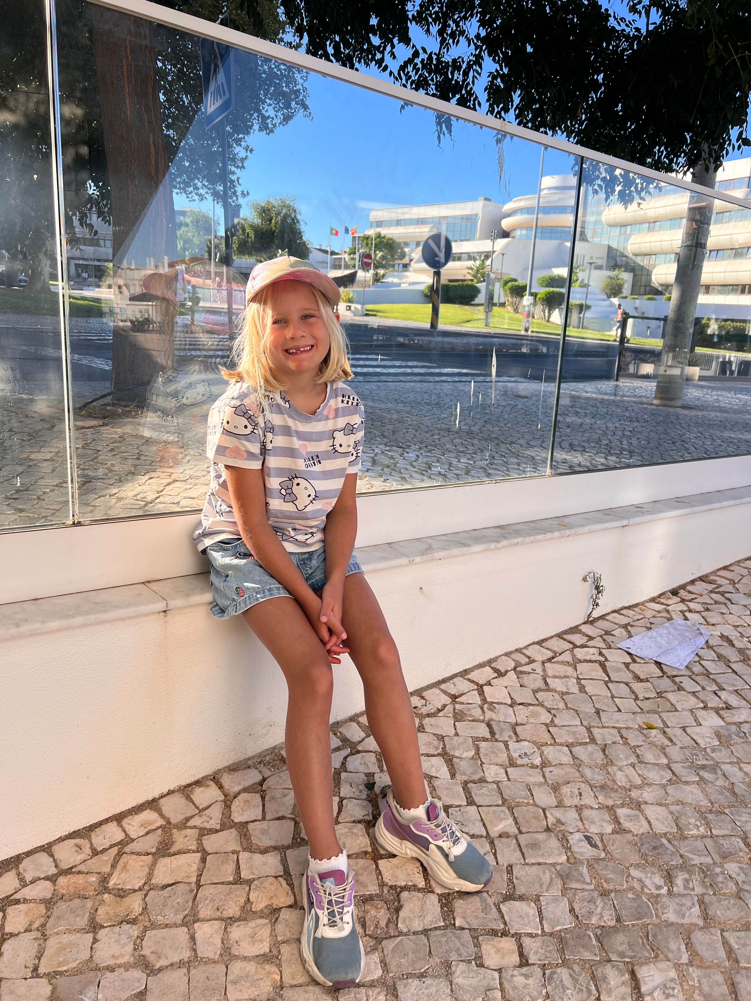 bild 0}