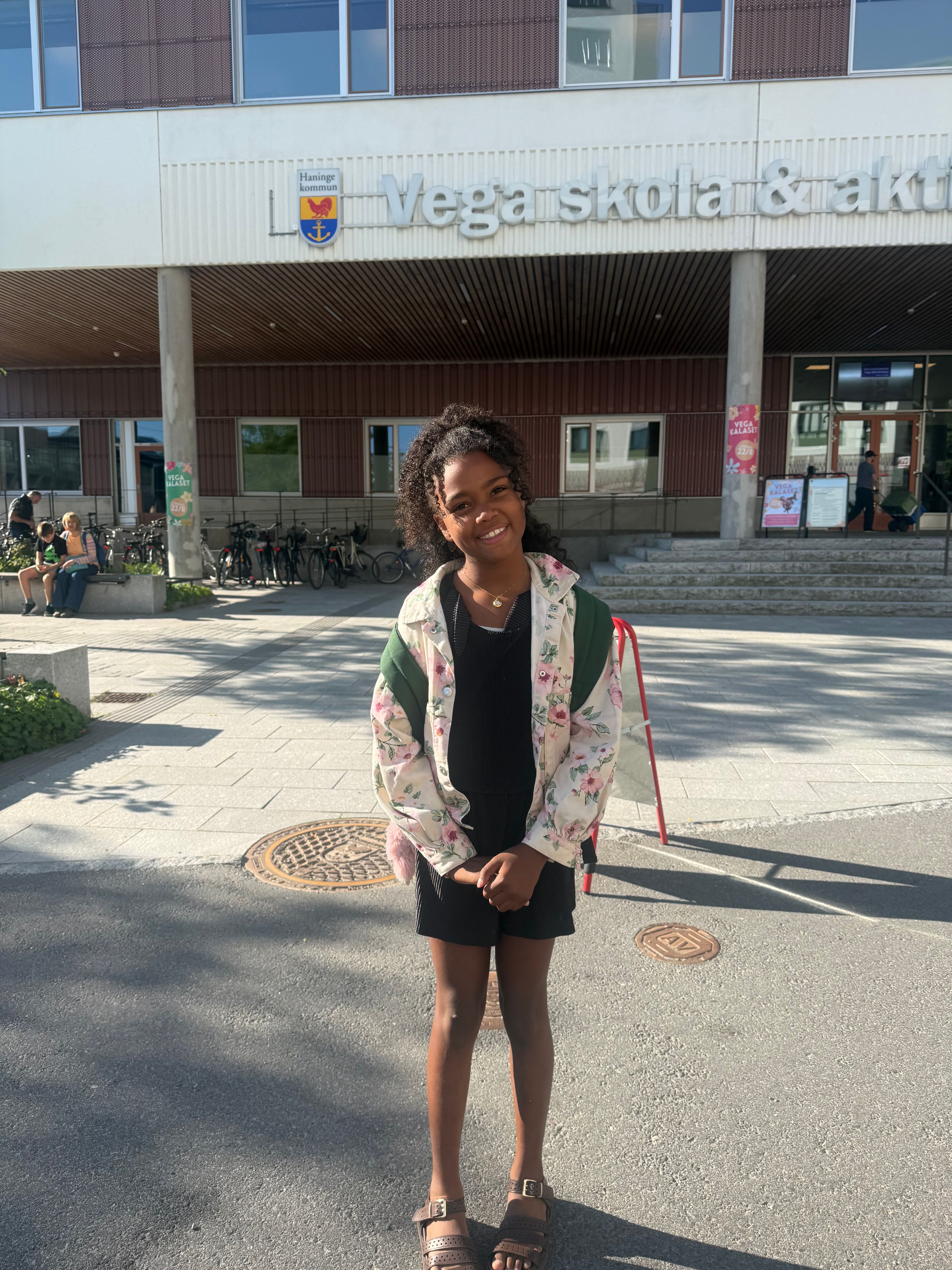 bild 0}