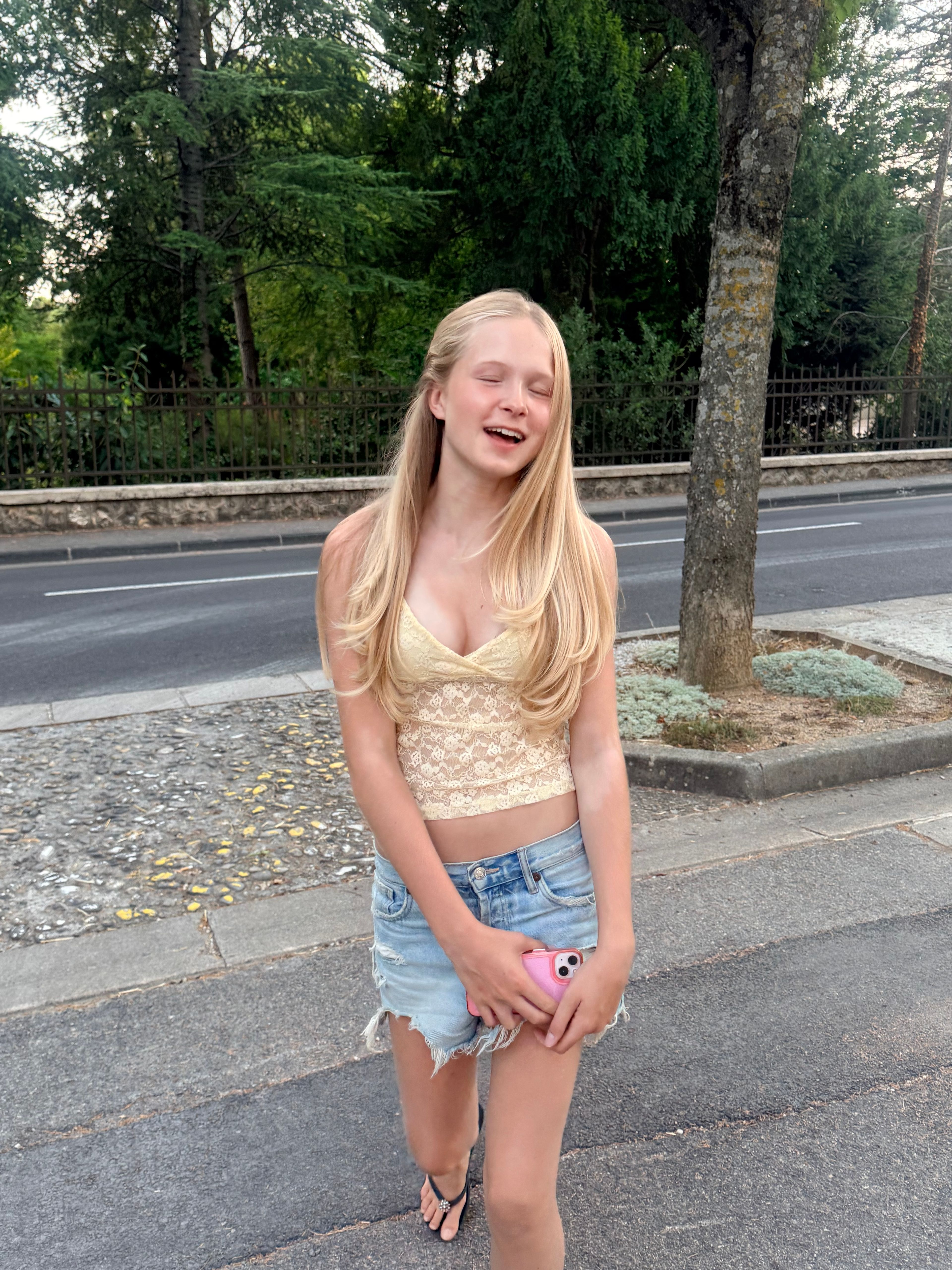 bild 0}