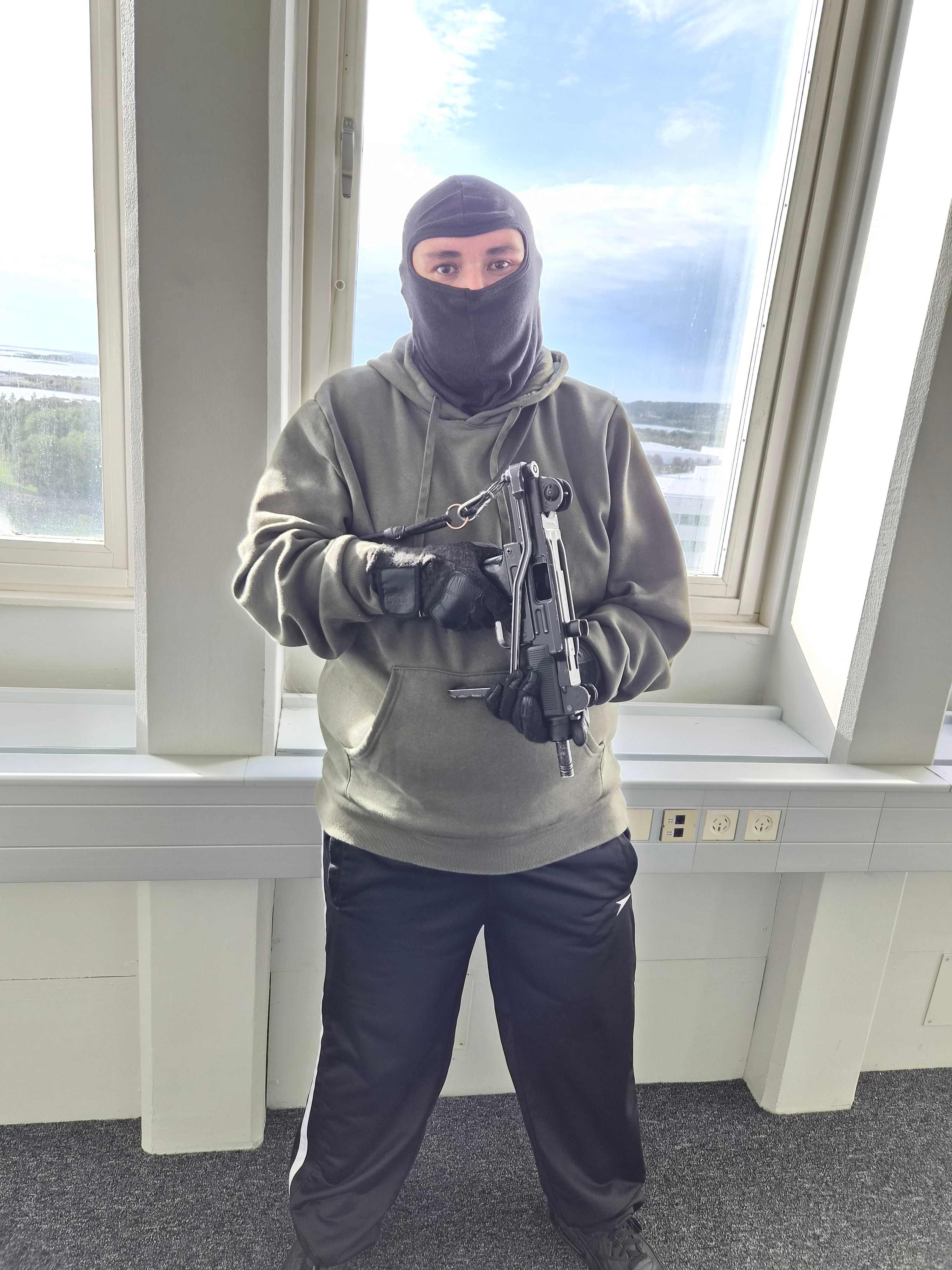 bild 0}