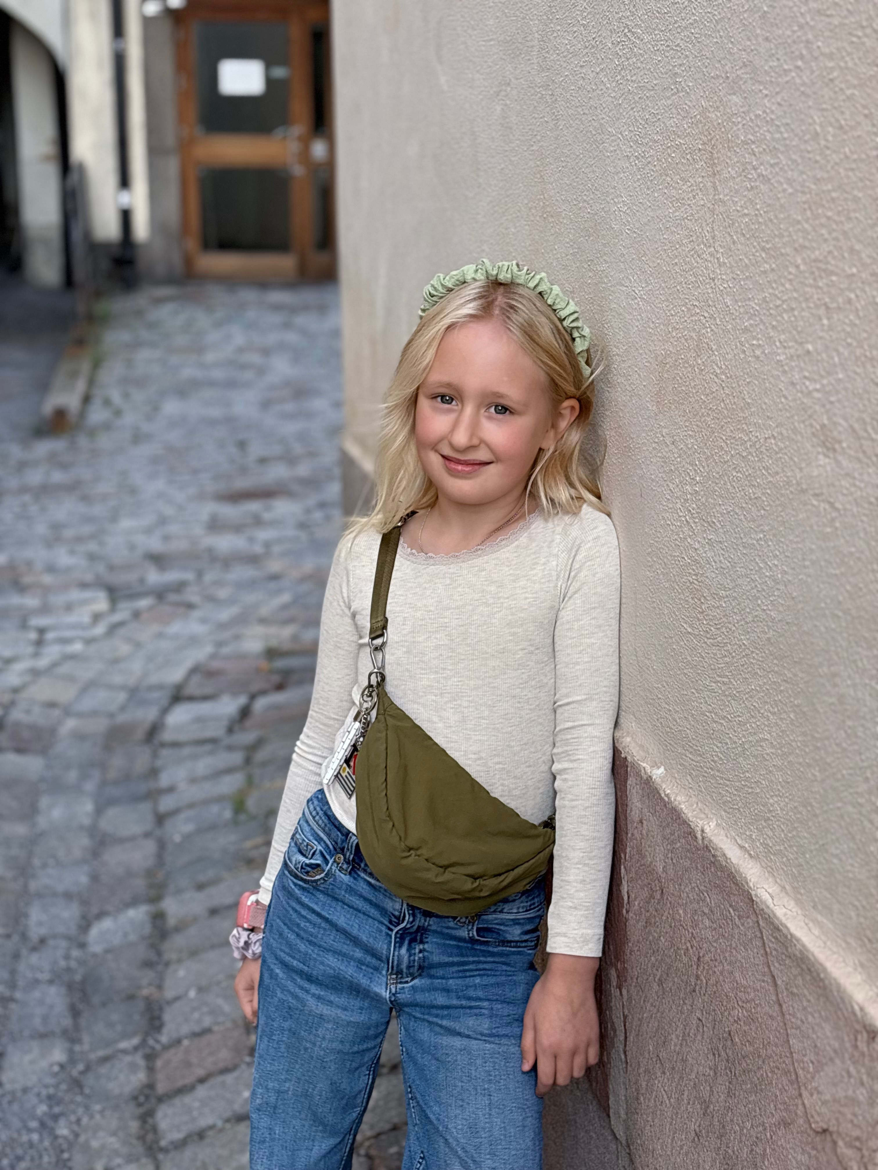 bild 0}