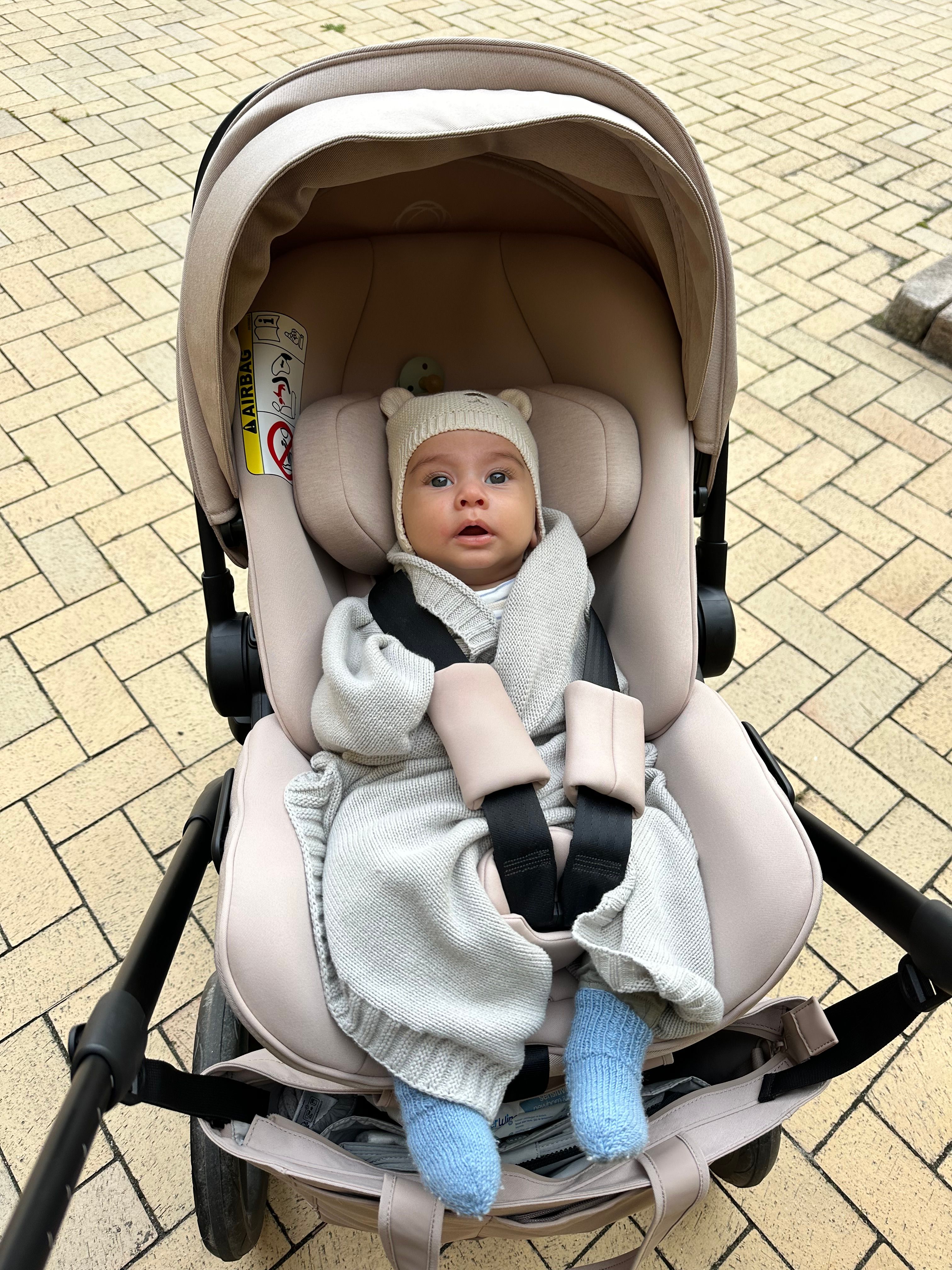 bild 0}